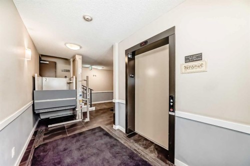 312-48 Panatella Road Nw, Calgary, AB - Indoor Photo Showing Other Room