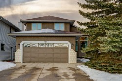 184 Riverbend Drive SE Calgary, AB T2C 3V7