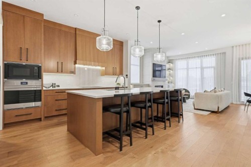 741 Serenity Bend, Heritage Pointe, AB - Indoor Photo Showing Kitchen With Upgraded Kitchen