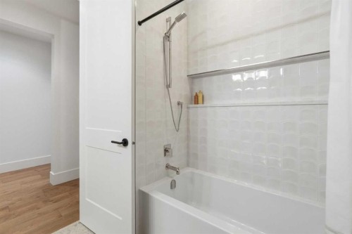 741 Serenity Bend, Heritage Pointe, AB - Indoor Photo Showing Bathroom