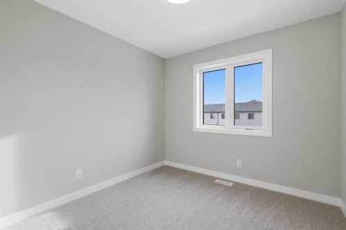 51 Belvedere Crescent Se, Calgary, AB - Indoor Photo Showing Other Room
