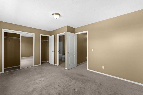 215 Strathcona Circle, Strathmore, AB - Indoor Photo Showing Other Room