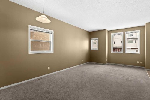 215 Strathcona Circle, Strathmore, AB - Indoor Photo Showing Other Room