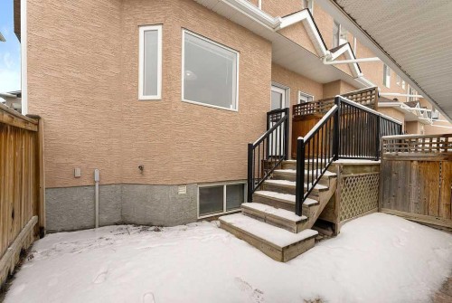 215 Strathcona Circle, Strathmore, AB - Outdoor With Exterior