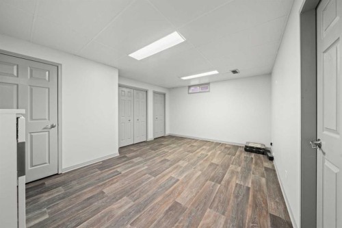 51 Hunters Crescent, Okotoks, AB - Indoor