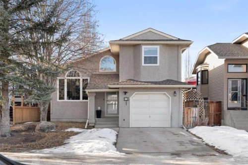 51 Hunters Crescent, Okotoks, AB - Outdoor With Facade