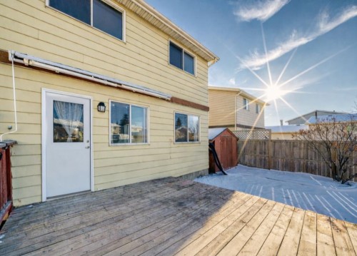 60 Erin Mount Crescent Se, Calgary, AB - Outdoor With Deck Patio Veranda With Exterior