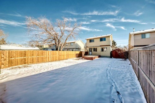 60 Erin Mount Crescent Se, Calgary, AB - Outdoor