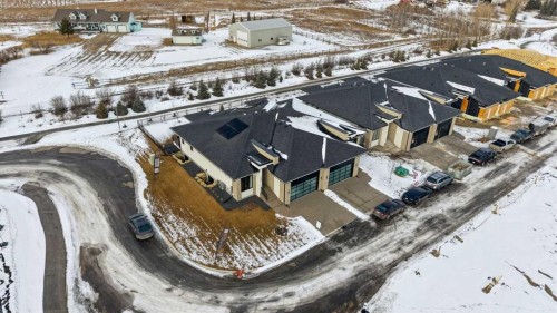 745 Serenity Bend, Heritage Pointe, AB - 