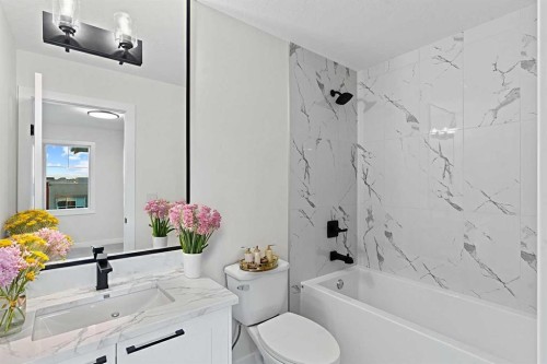 14 Ranchers Meadows, Okotoks, AB - Indoor Photo Showing Bathroom