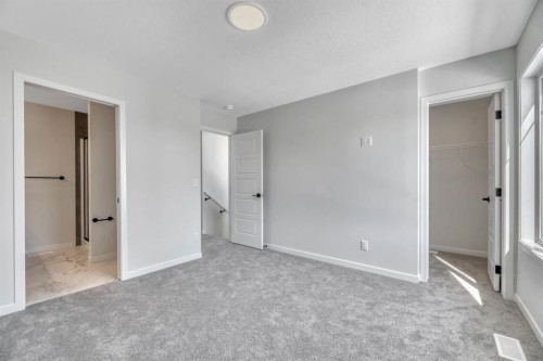 247 Annette Villas Nw, Calgary, AB - Indoor Photo Showing Other Room