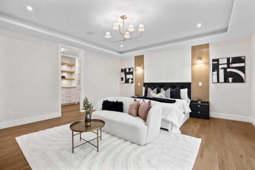 1220 Varsity Estates Road Nw, Calgary, AB - Indoor Photo Showing Bedroom