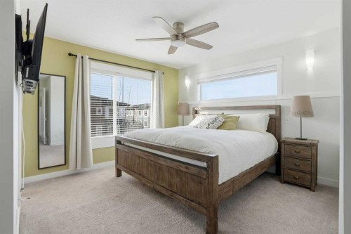 70-111 Rainbow Falls Gate, Chestermere, AB - Indoor Photo Showing Bedroom