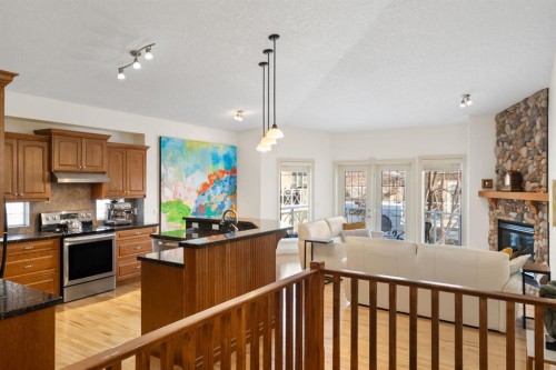 20 Ranch Road, Okotoks, AB - Indoor Photo Showing Kitchen