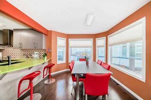 402 Citadel Heights Nw, Calgary, AB - Indoor