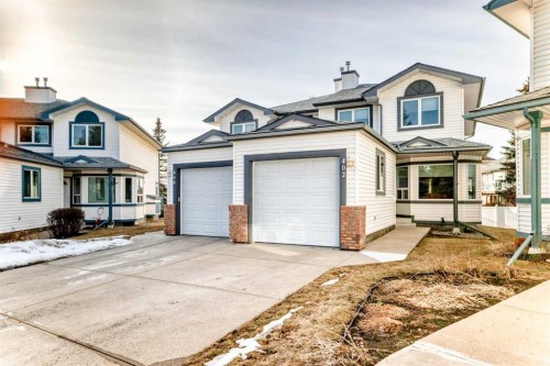 402 Citadel Heights Nw, Calgary, AB - Outdoor With Facade
