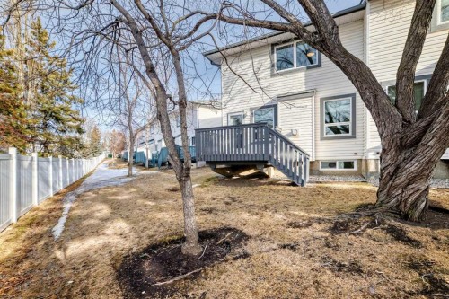 402 Citadel Heights Nw, Calgary, AB - Outdoor