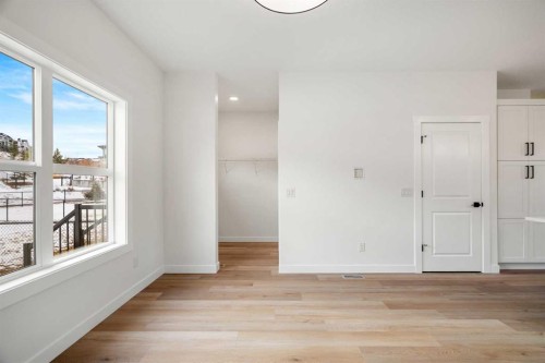 804-525 River Heights Drive, Cochrane, AB - Indoor Photo Showing Other Room