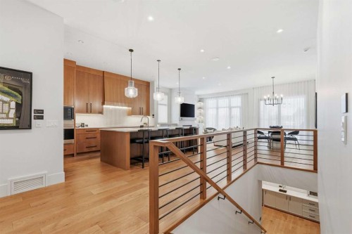 749 Serenity Bend, Heritage Pointe, AB - Indoor Photo Showing Kitchen With Upgraded Kitchen