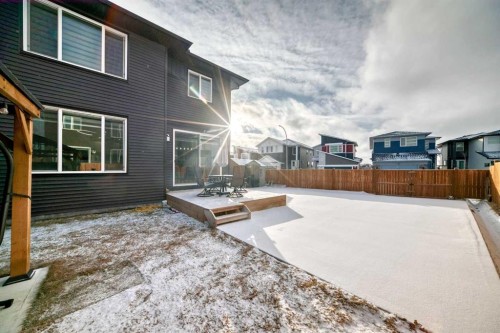 6 Corner Meadows Grove Ne, Calgary, AB - Outdoor With Exterior