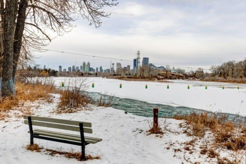 105 Inglewood Grove Se, Calgary, AB - Outdoor With View