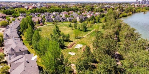 105 Inglewood Grove Se, Calgary, AB - Outdoor With View