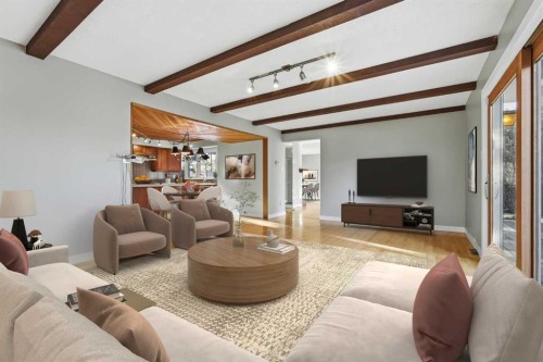 327 Willow Ridge Place Se, Calgary, AB - Indoor Photo Showing Living Room