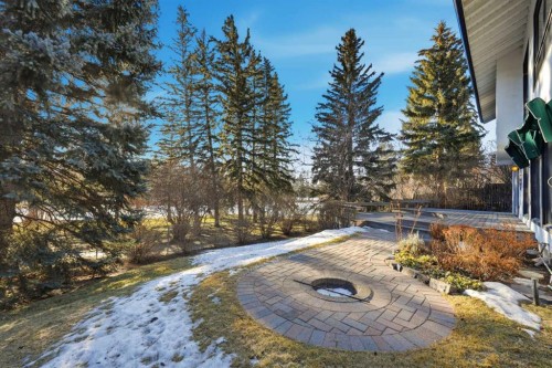 327 Willow Ridge Place Se, Calgary, AB - Outdoor