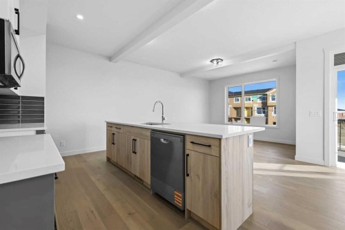 13 Waterford Glen, Chestermere, AB - Indoor Photo Showing Kitchen