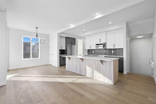 13 Waterford Glen, Chestermere, AB - Indoor Photo Showing Kitchen