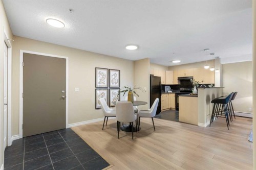 4104-10 Prestwick Bay Se, Calgary, AB - Indoor Photo Showing Dining Room