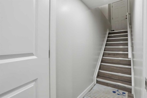 236 Fairview Drive Se, Calgary, AB 