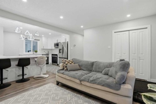 236 Fairview Drive Se, Calgary, AB 