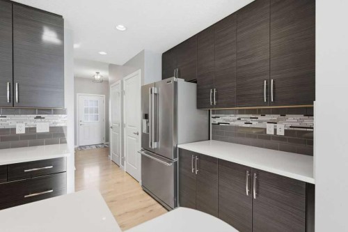105 Chaparral Valley Crescent Se, Calgary, AB - Indoor Photo Showing Kitchen