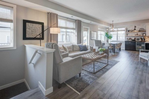 405 Cranbrook Walk Se, Calgary, AB - Indoor Photo Showing Living Room