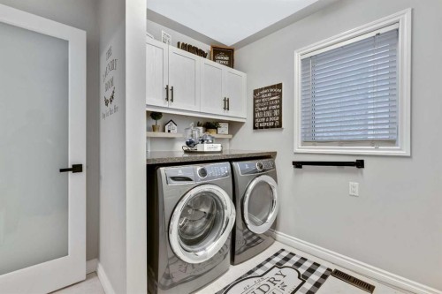 7 Mountain Park Circle Se, Calgary, AB - Indoor Photo Showing Laundry Room