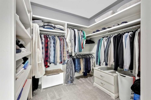 7 Mountain Park Circle Se, Calgary, AB - Indoor With Storage