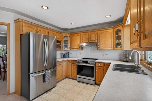 116 Hampshire Grove Nw, Calgary, AB - Indoor Photo Showing Kitchen With Stainless Steel Kitchen With Double Sink