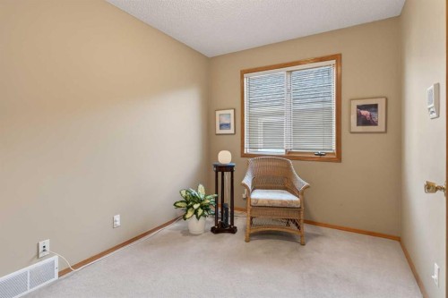 116 Hampshire Grove Nw, Calgary, AB - Indoor