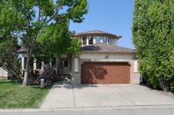 116 Hampshire Grove NW Calgary, AB T3A 5A5