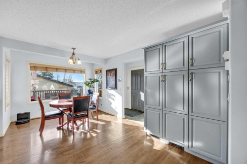 139 Prestwick Point Se, Calgary, AB - Indoor Photo Showing Other Room
