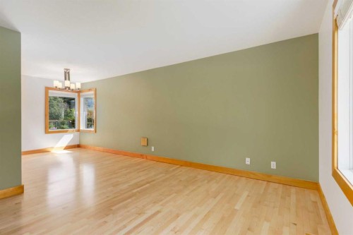 914 6 Street Sw, High River, AB 