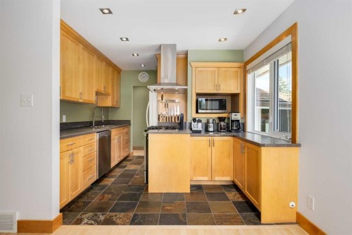 914 6 Street Sw, High River, AB 