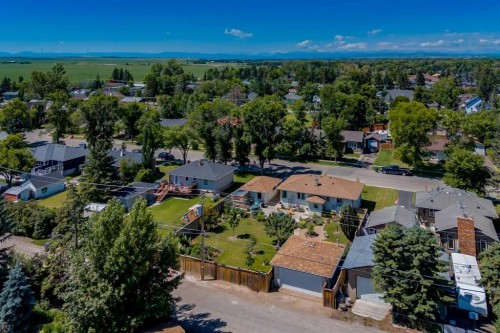 914 6 Street Sw, High River, AB 