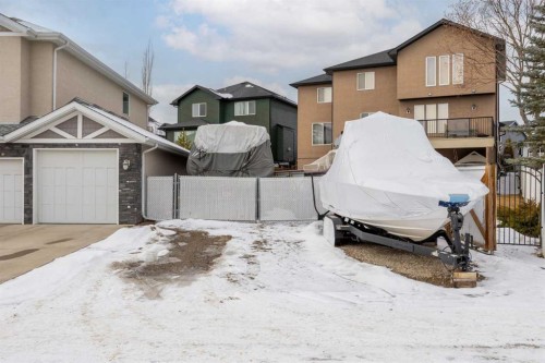 184 Magenta Crescent, Chestermere, AB - Outdoor