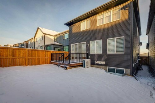 153 Edith Villas Nw, Calgary, AB - Outdoor With Exterior