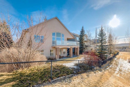 79 Discovery Ridge Park Sw, Calgary, AB - Outdoor
