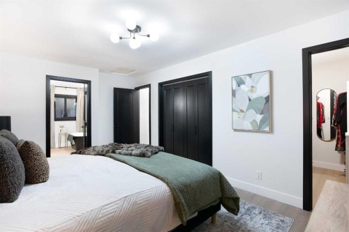 2416 Palliser Drive Sw, Calgary, AB - Indoor Photo Showing Bedroom