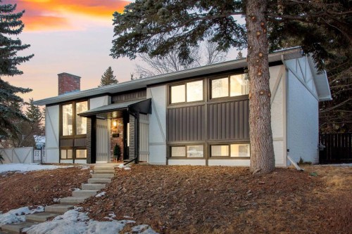 2416 Palliser Drive Sw, Calgary, AB - Outdoor