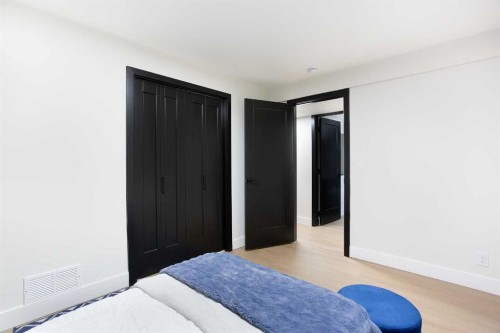 2416 Palliser Drive Sw, Calgary, AB - Indoor Photo Showing Bedroom